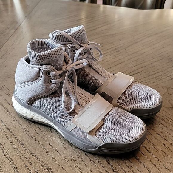 Stella Mccartney size 7 gray hightop training shoe vibe sonic🤍 - Picture 2 of 10